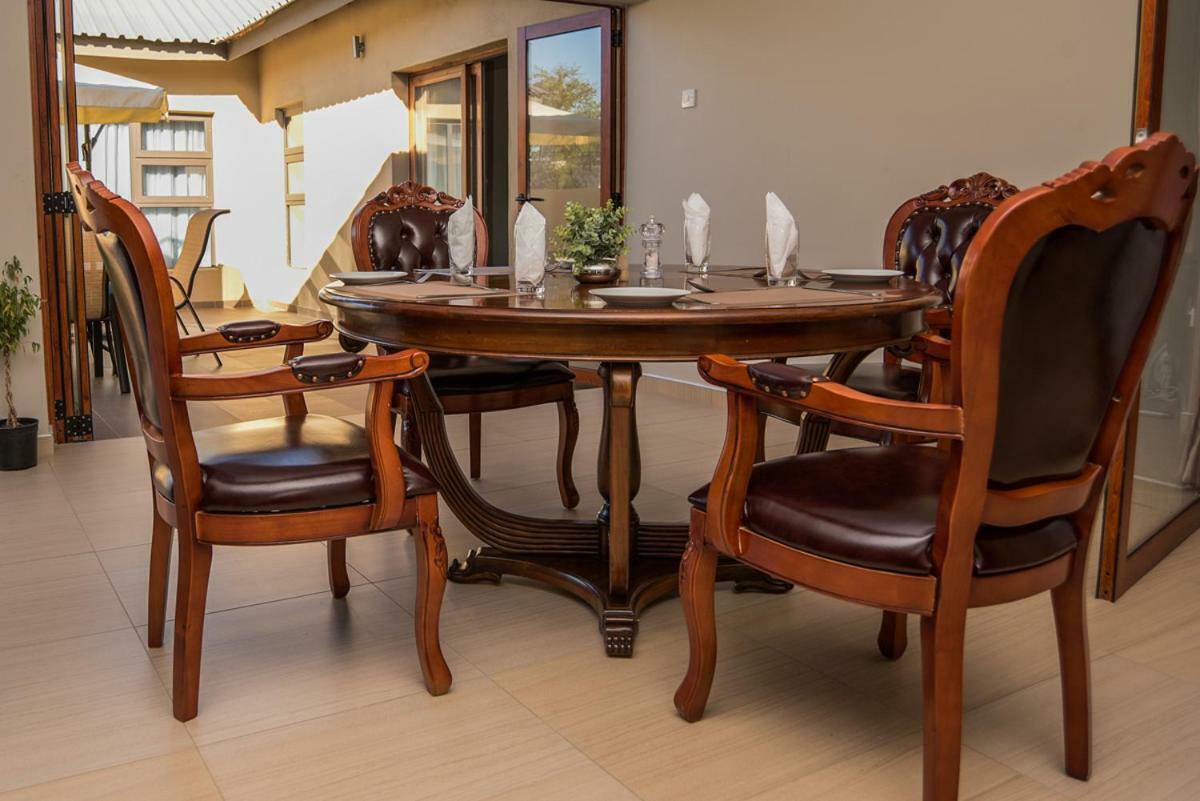 Peaconwood Boutique Villa Palapye Exterior photo